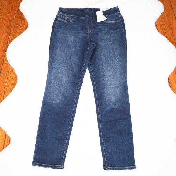 CHICO'S New Pull On High-Waist Medium Wash Jegging - Picture 2 of 16